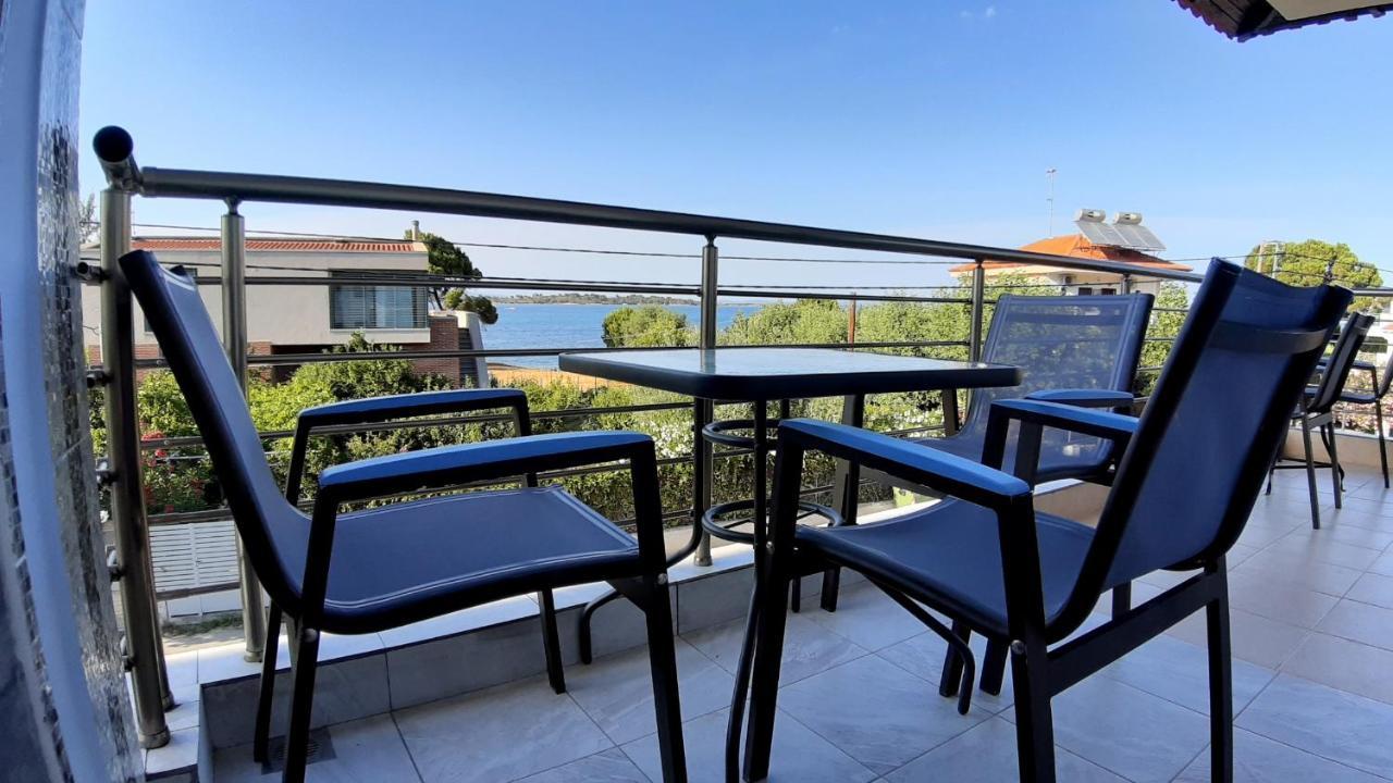 Apartamento House Anna Houhlia Vourvourou Exterior foto