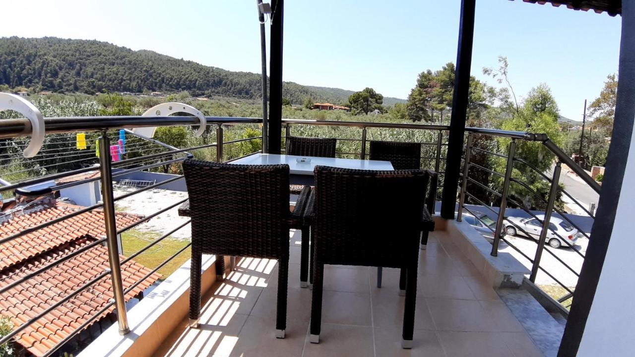 Apartamento House Anna Houhlia Vourvourou Exterior foto