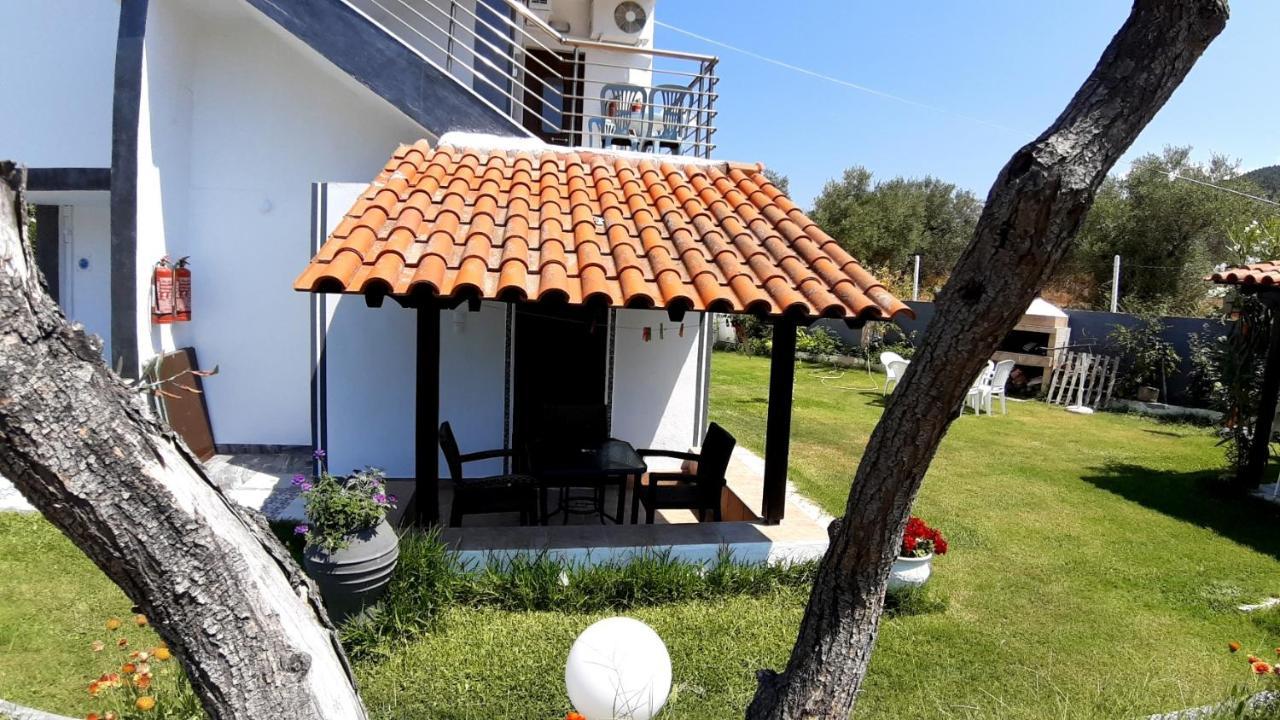 Apartamento House Anna Houhlia Vourvourou Exterior foto