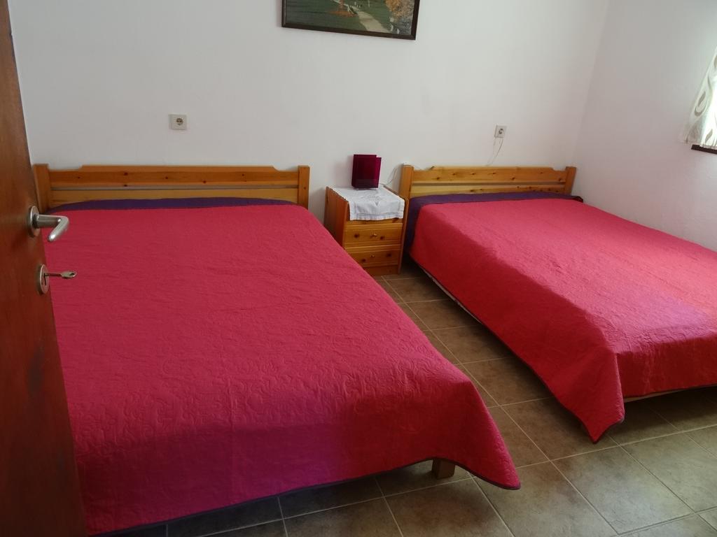 Apartamento House Anna Houhlia Vourvourou Exterior foto