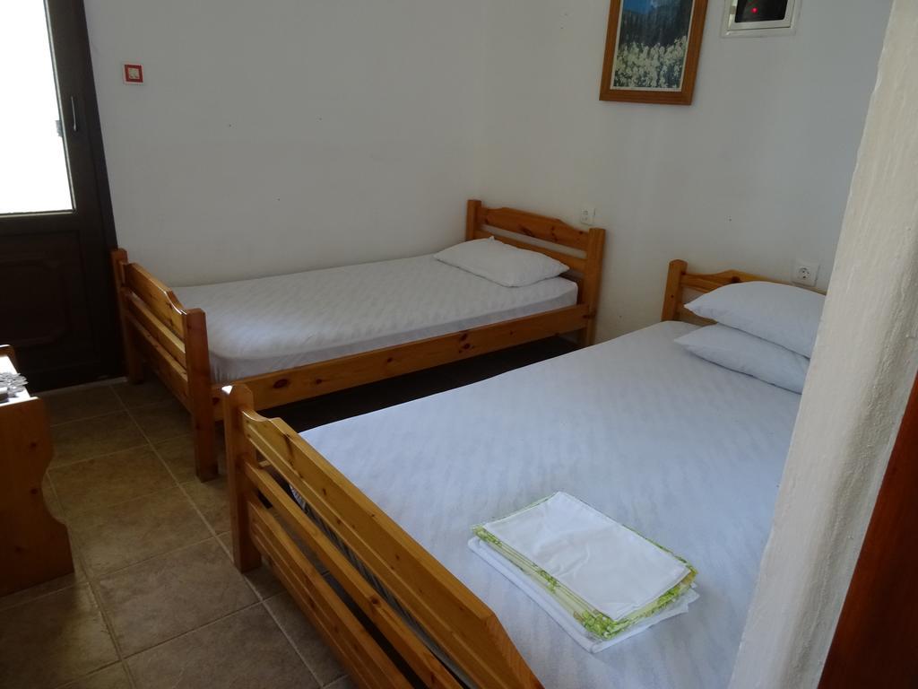 Apartamento House Anna Houhlia Vourvourou Exterior foto